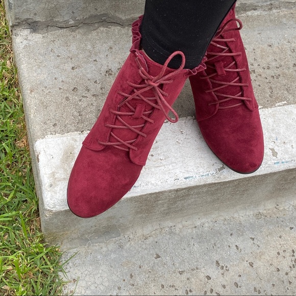 Faux suede booties - Picture 4 of 8